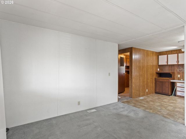 2901 E 2ND St 135, Newberg, OR 97132