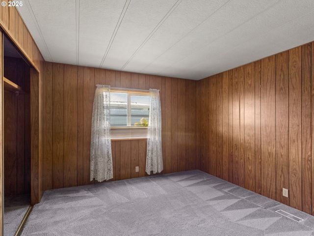 2901 E 2ND St 135, Newberg, OR 97132