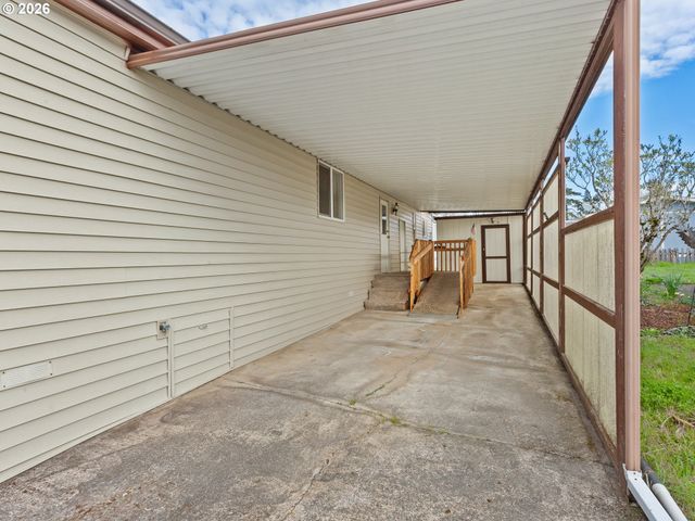 2901 E 2ND St 135, Newberg, OR 97132