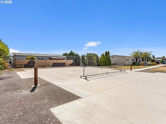 2901 E 2ND St 135, Newberg, OR 97132