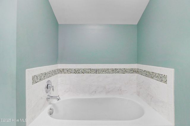 1214 Sweetbriar Circle, Kinston, NC 28501