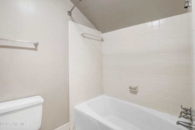 1214 Sweetbriar Circle, Kinston, NC 28501