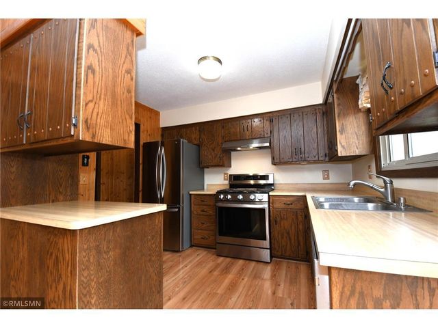 113 Quehl Avenue, Lakeland, MN 55043