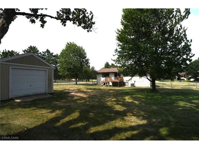 113 Quehl Avenue, Lakeland, MN 55043