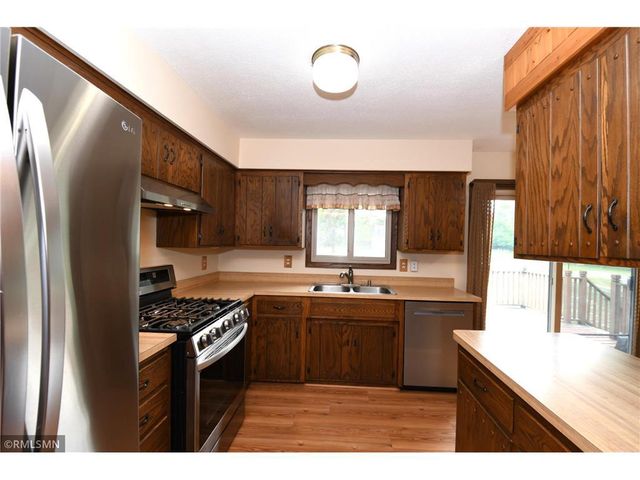 113 Quehl Avenue, Lakeland, MN 55043