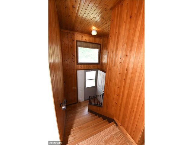 113 Quehl Avenue, Lakeland, MN 55043