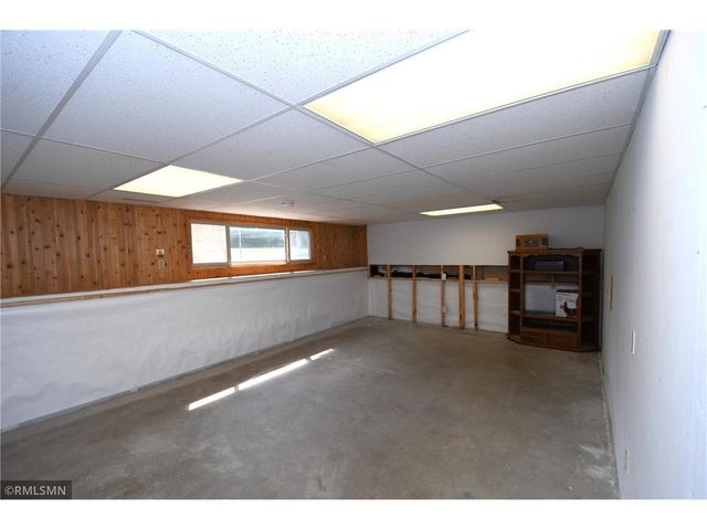 113 Quehl Avenue, Lakeland, MN 55043