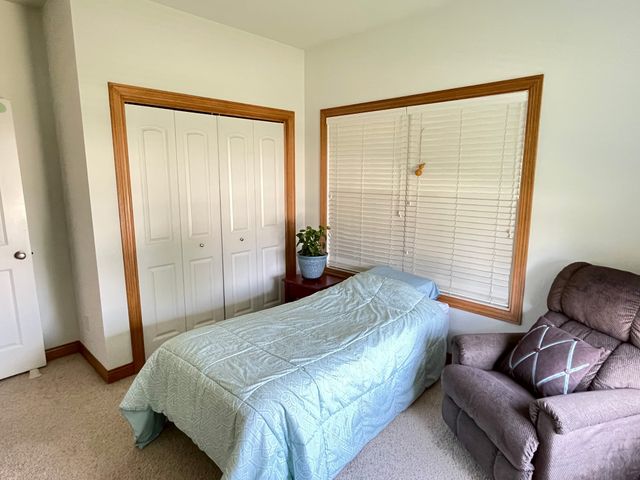 2101 4th Avenue SE, Altoona, IA 50009