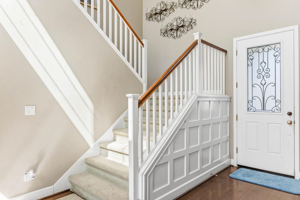 Image 10 of property listing at 15627 W Botelho, Kerman, CA 93630