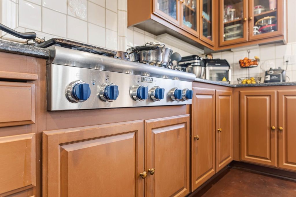 Image 30 of property listing at 15627 W Botelho, Kerman, CA 93630