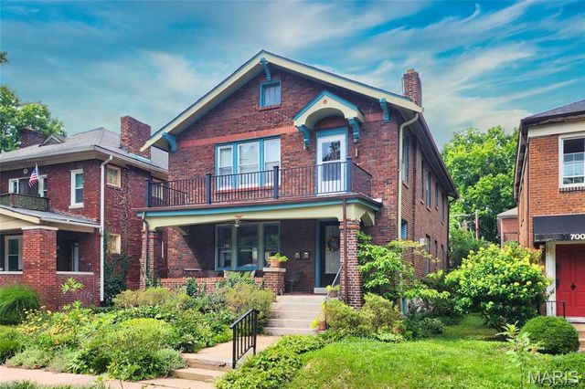 7005 Amherst Avenue 2nd floor, St Louis, MO 63130