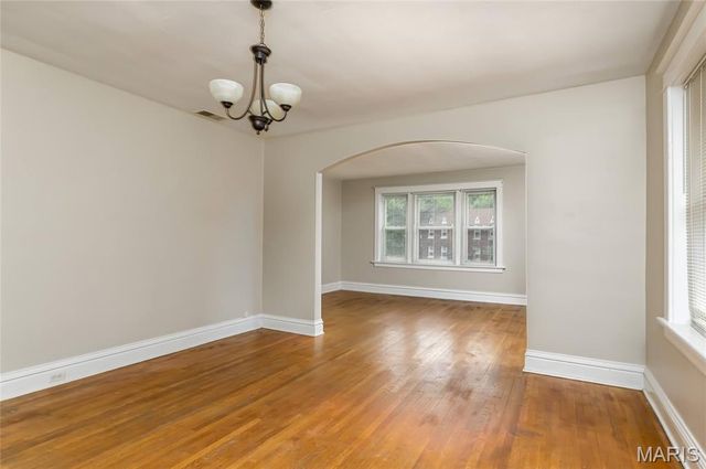 7005 Amherst Avenue 2nd floor, St Louis, MO 63130