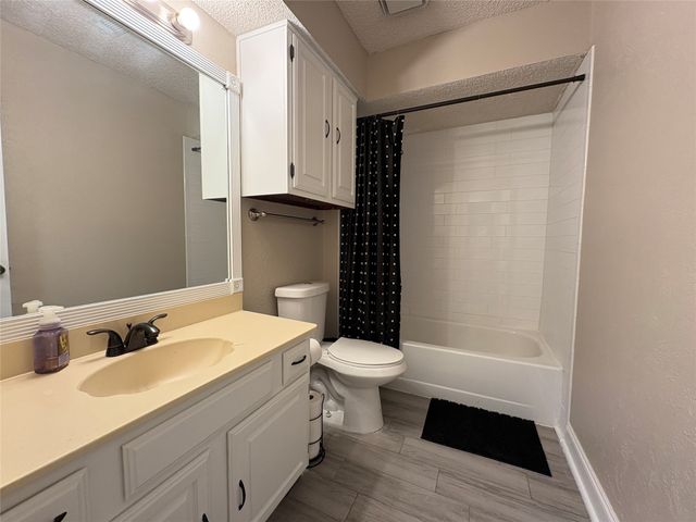 2000 Azalea Street, Denton, TX 76205