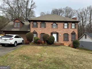6420 Phillips Place, Lithonia, GA 30058