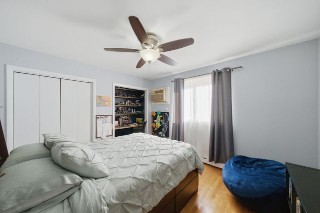 1626 W Greenleaf Avenue 1E, Chicago, IL 60626