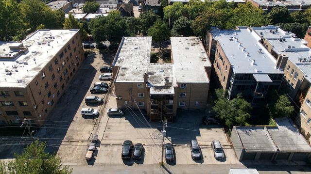 1626 W Greenleaf Avenue 1E, Chicago, IL 60626