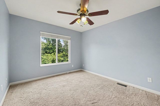 2324 Summerwoods Drive, Hebron, KY 41048