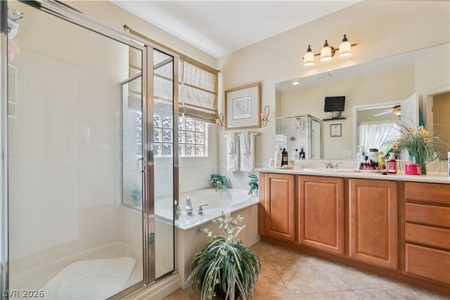 2145 Falls City Court, Henderson, NV 89044