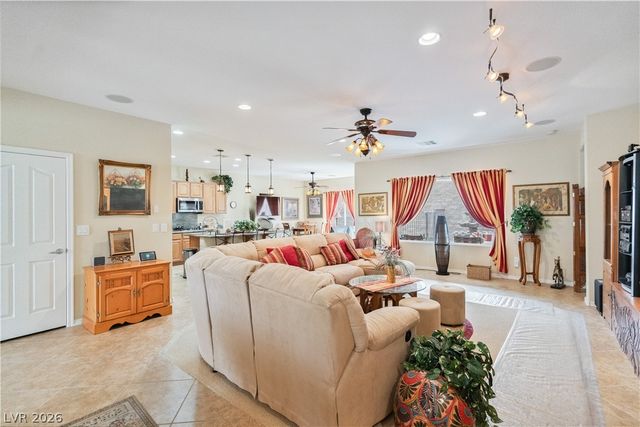 2145 Falls City Court, Henderson, NV 89044