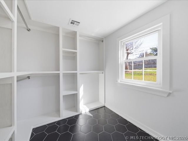 1115 N Garfield Avenue, Sand Springs, OK 74063