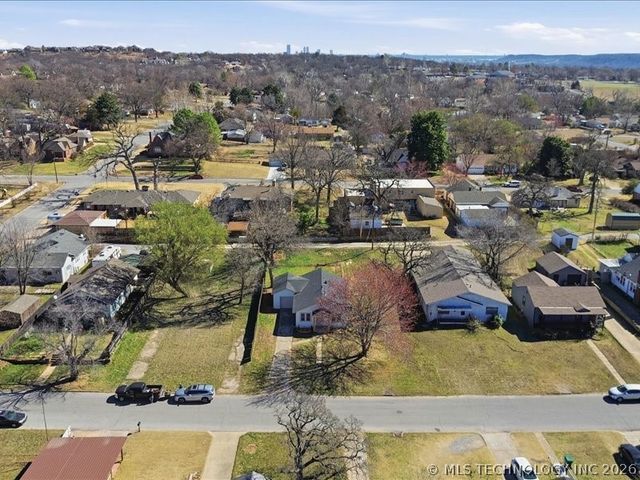 1115 N Garfield Avenue, Sand Springs, OK 74063