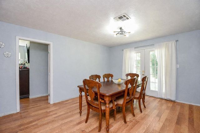 180 Maurine Lane, Cleveland, TX 77328