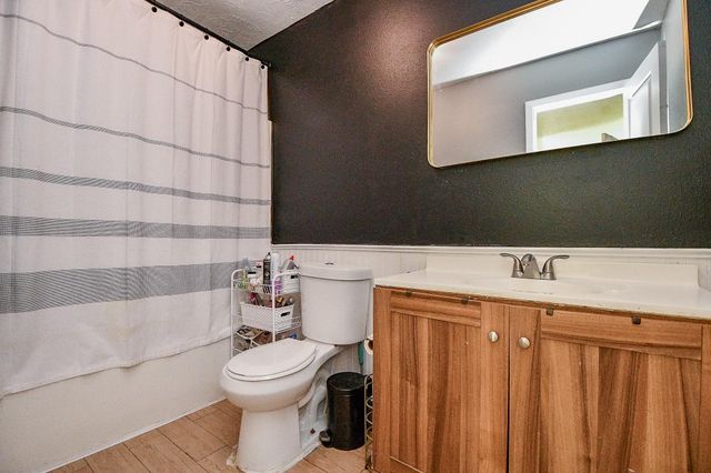 180 Maurine Lane, Cleveland, TX 77328