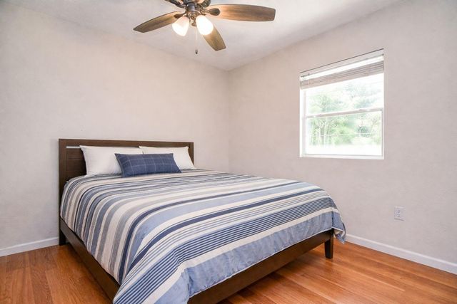 180 Maurine Lane, Cleveland, TX 77328