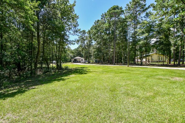 180 Maurine Lane, Cleveland, TX 77328