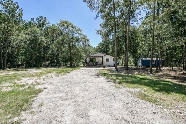 180 Maurine Lane, Cleveland, TX 77328