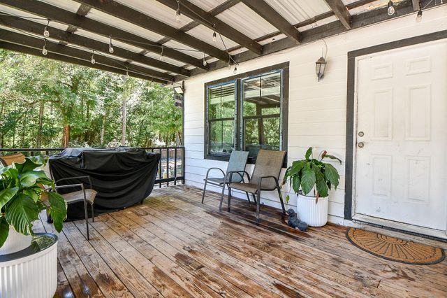 180 Maurine Lane, Cleveland, TX 77328