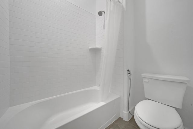 4729 Brockwell Drive, Carrollton, TX 75010