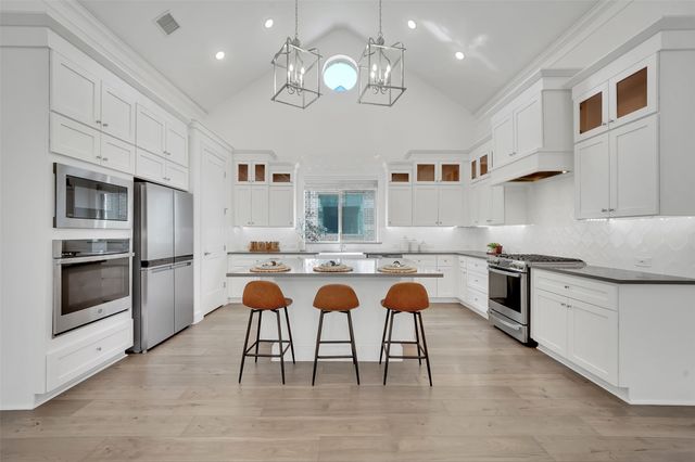 4729 Brockwell Drive, Carrollton, TX 75010