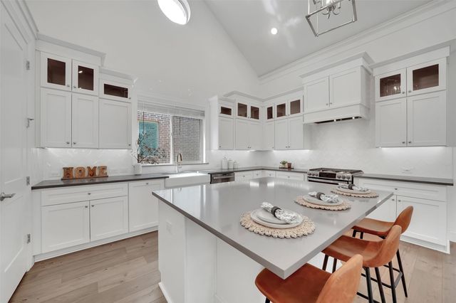 4729 Brockwell Drive, Carrollton, TX 75010