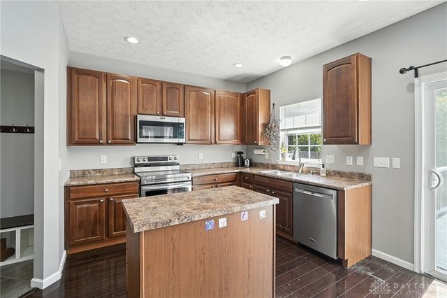 5417 Abby Loop Way, Dayton, OH 45414