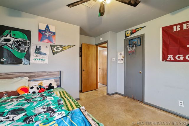 6322 State Road 70 E, Durant, OK 74701