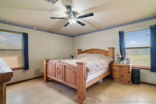 6322 State Road 70 E, Durant, OK 74701