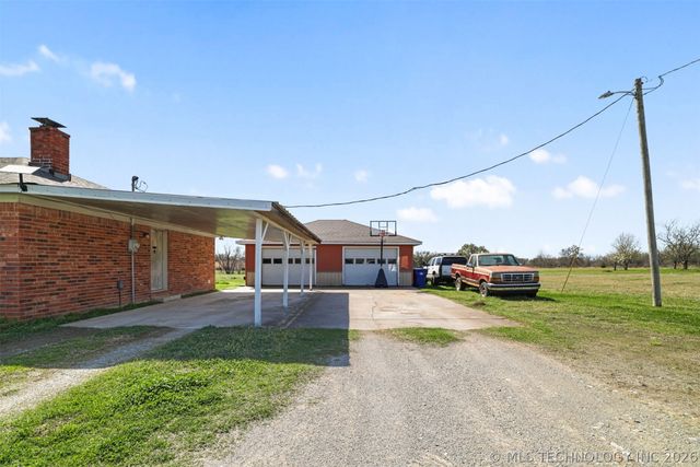 6322 State Road 70 E, Durant, OK 74701