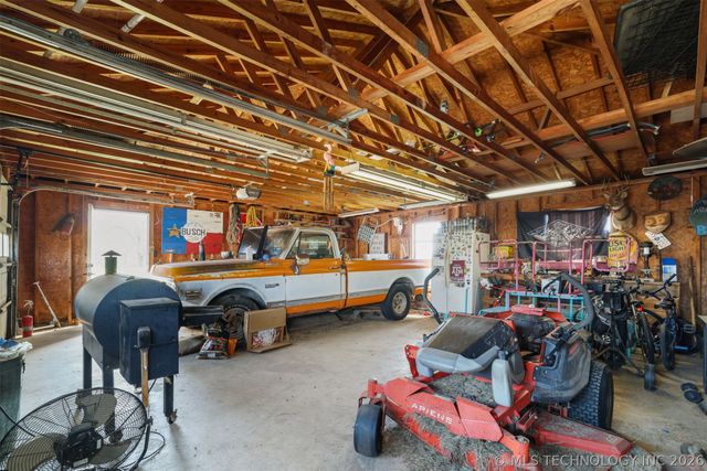 6322 State Road 70 E, Durant, OK 74701