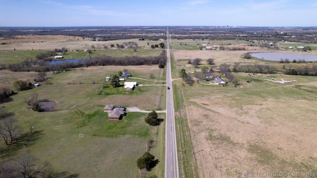 6322 State Road 70 E, Durant, OK 74701