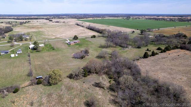 6322 State Road 70 E, Durant, OK 74701