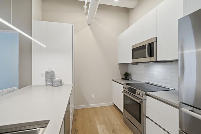 120 Main Street, 205 205, Newport, KY 41071