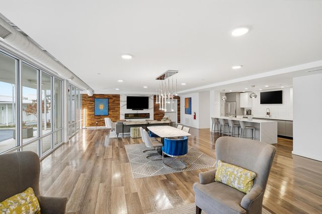 120 Main Street, 205 205, Newport, KY 41071