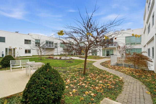 120 Main Street, 205 205, Newport, KY 41071