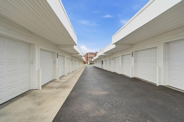 120 Main Street, 205 205, Newport, KY 41071