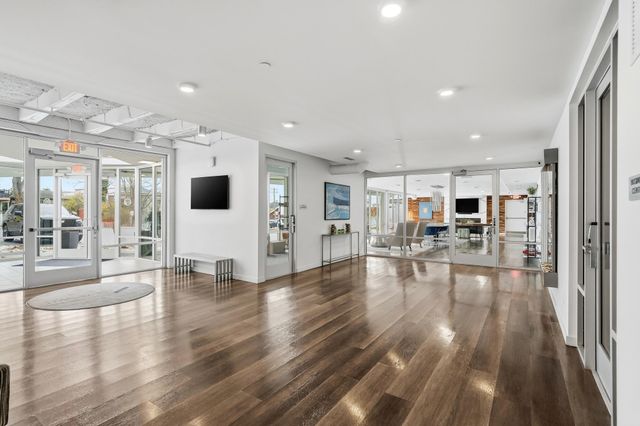 120 Main Street, 205 205, Newport, KY 41071