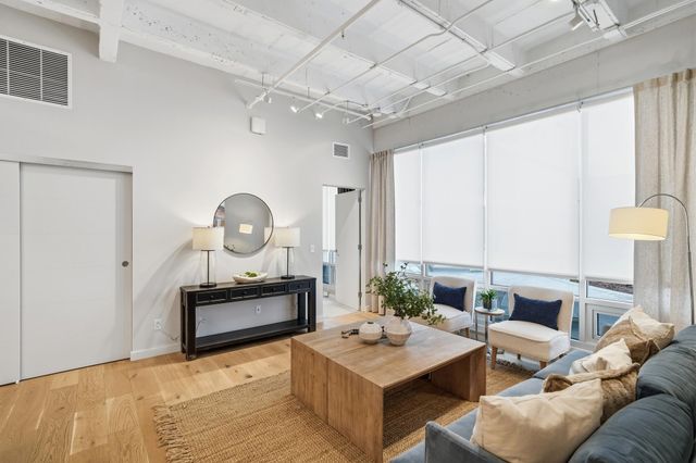 120 Main Street, 205 205, Newport, KY 41071