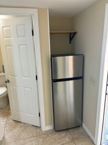 402 NW Nw 50th Court NW, Deerfield Beach, FL 33064