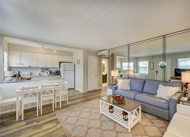 741 Bayshore Drive 32n, Fort Lauderdale, FL 33304