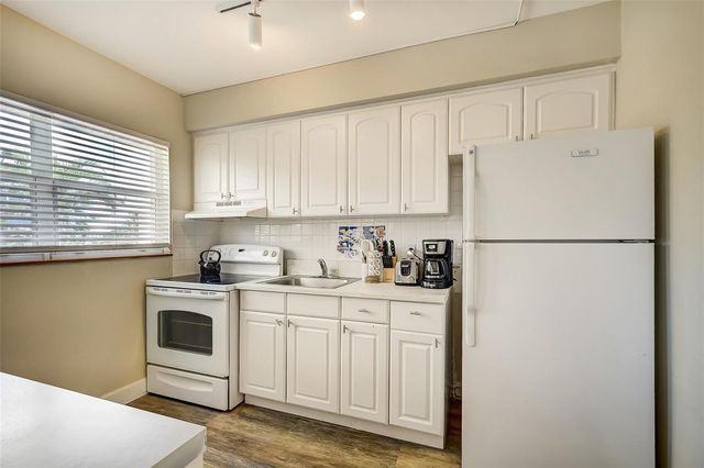 741 Bayshore Drive 32n, Fort Lauderdale, FL 33304